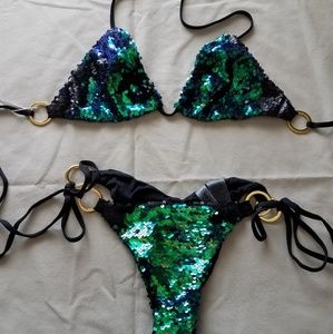 Beach Bunny Siren Song Bikini